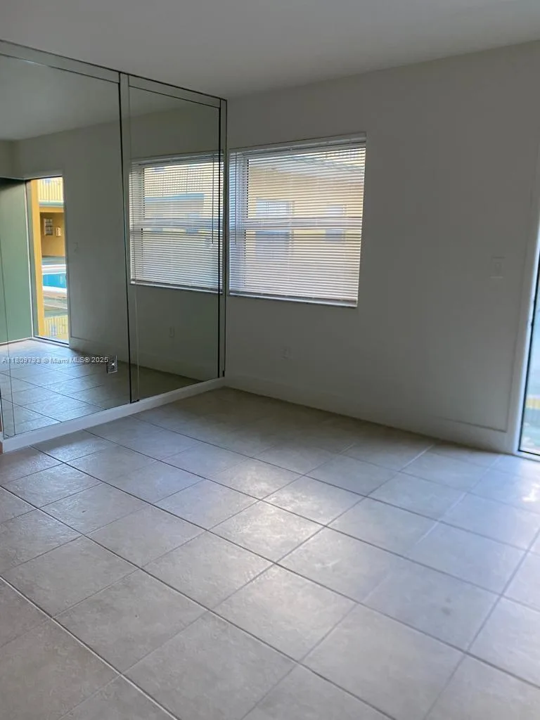 1975 NE 135th St # 2D, North Miami, FL 33181 photo 11