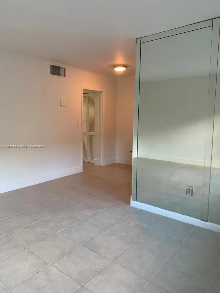 1975 NE 135th St # 2D, North Miami, FL 33181 photo 12