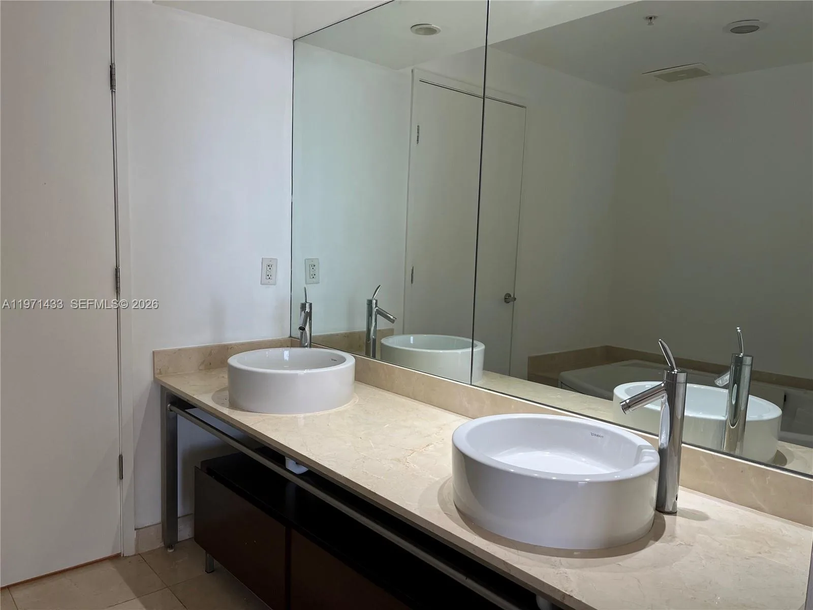 16275 Collins Ave # 2603, Sunny Isles Beach, FL 33160 photo 12