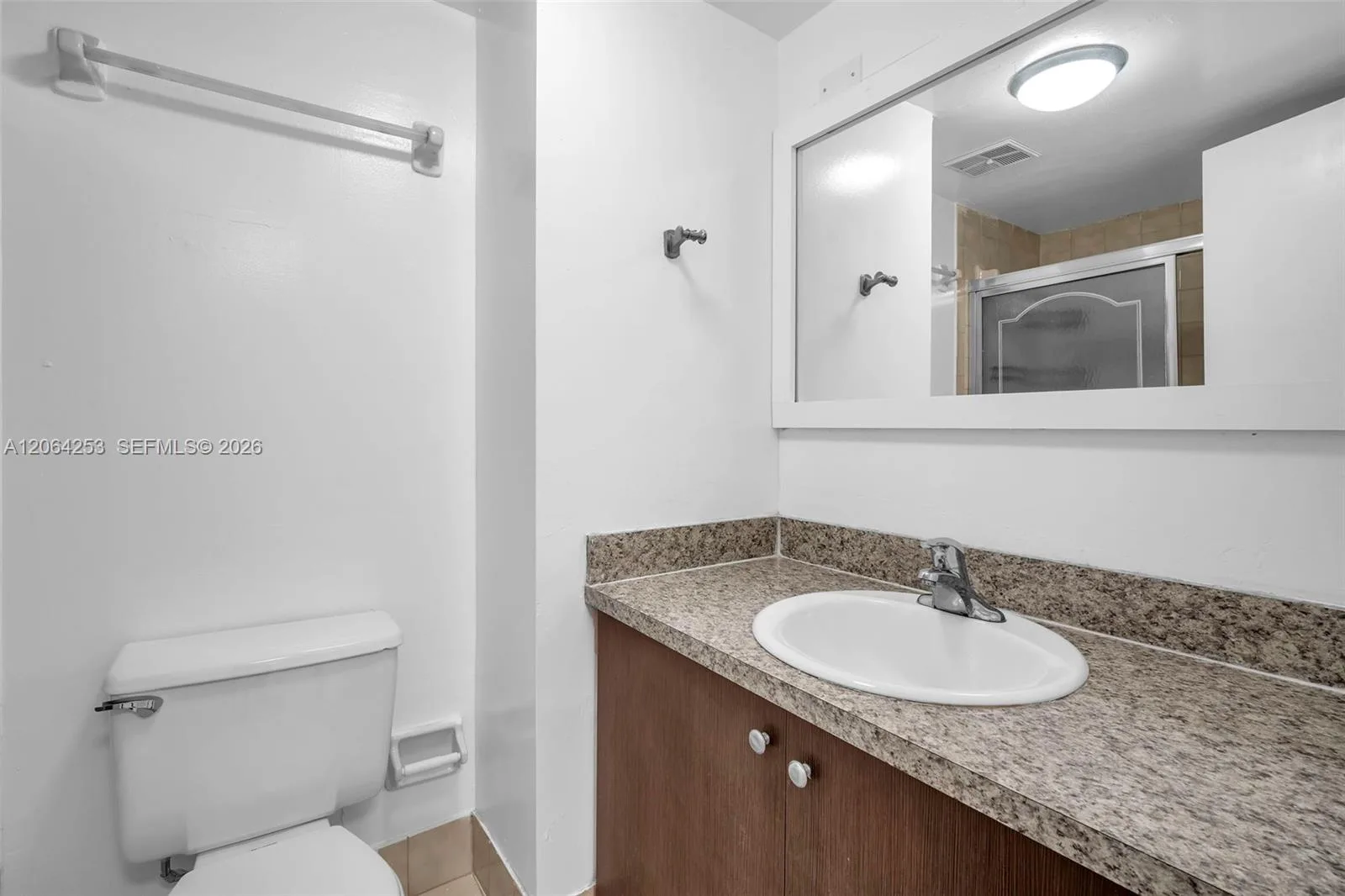 5249 NW 7th St # 416, Miami, FL 33126 photo 11