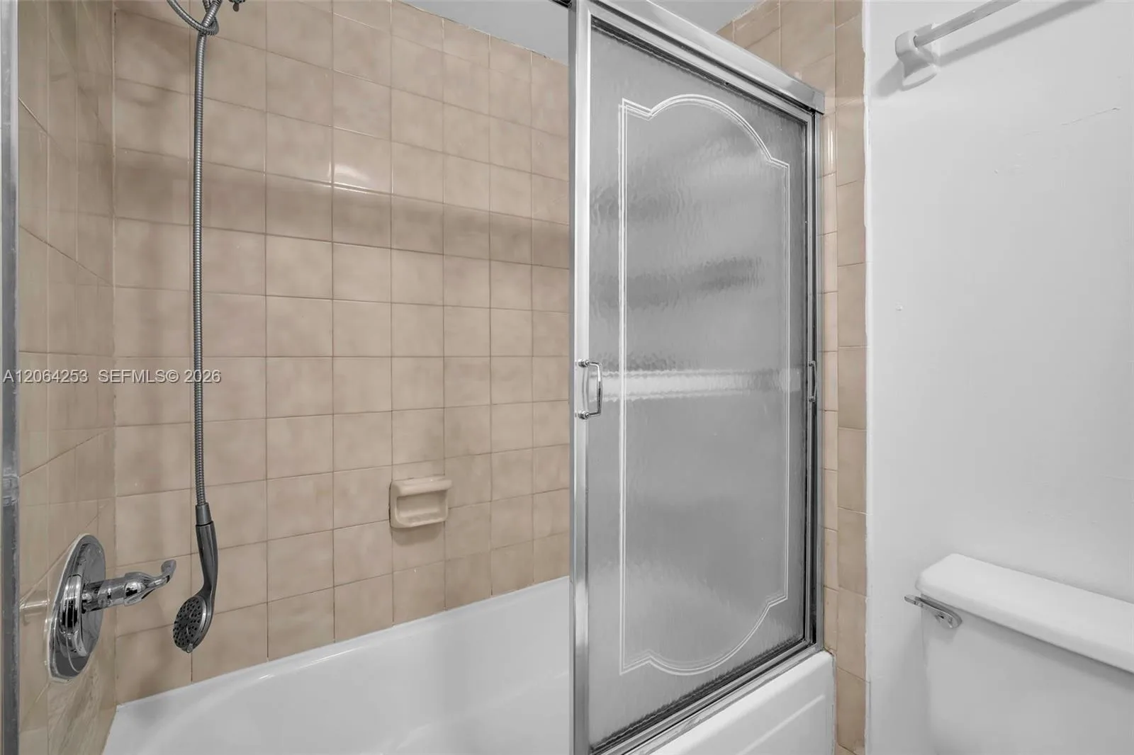 5249 NW 7th St # 416, Miami, FL 33126 photo 12