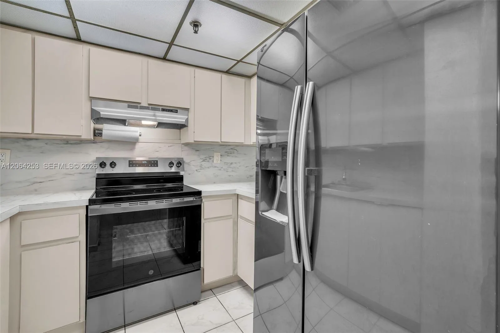 5249 NW 7th St # 416, Miami, FL 33126 photo 7