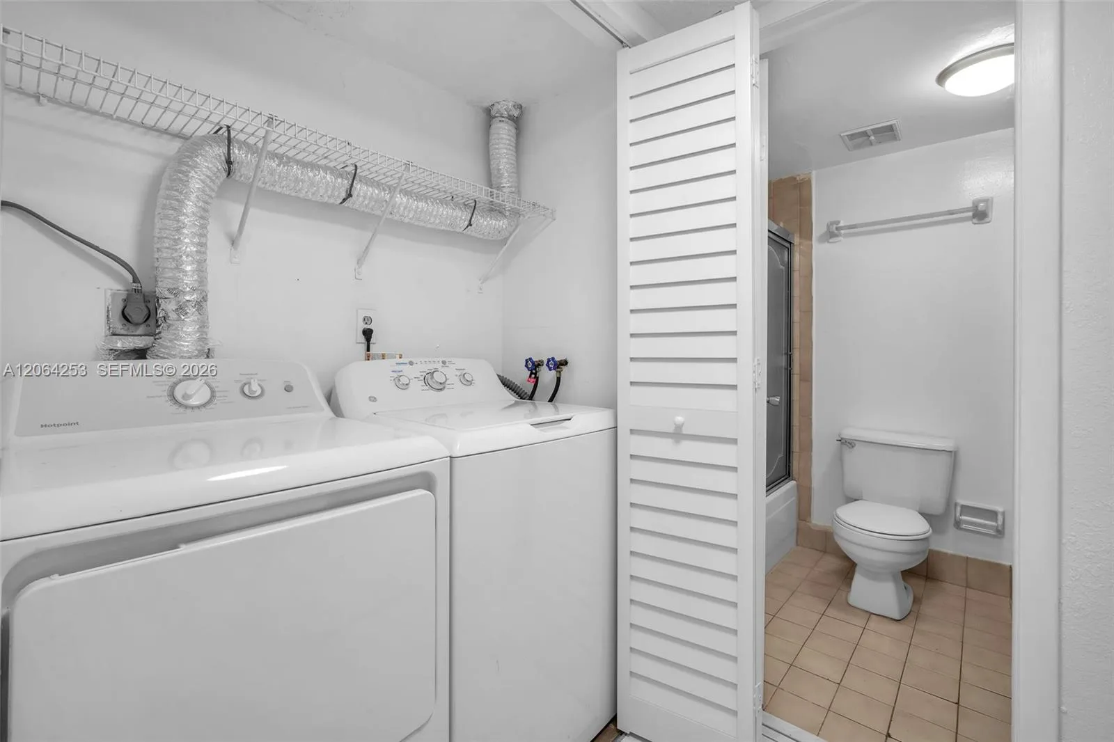 5249 NW 7th St # 416, Miami, FL 33126 photo 8