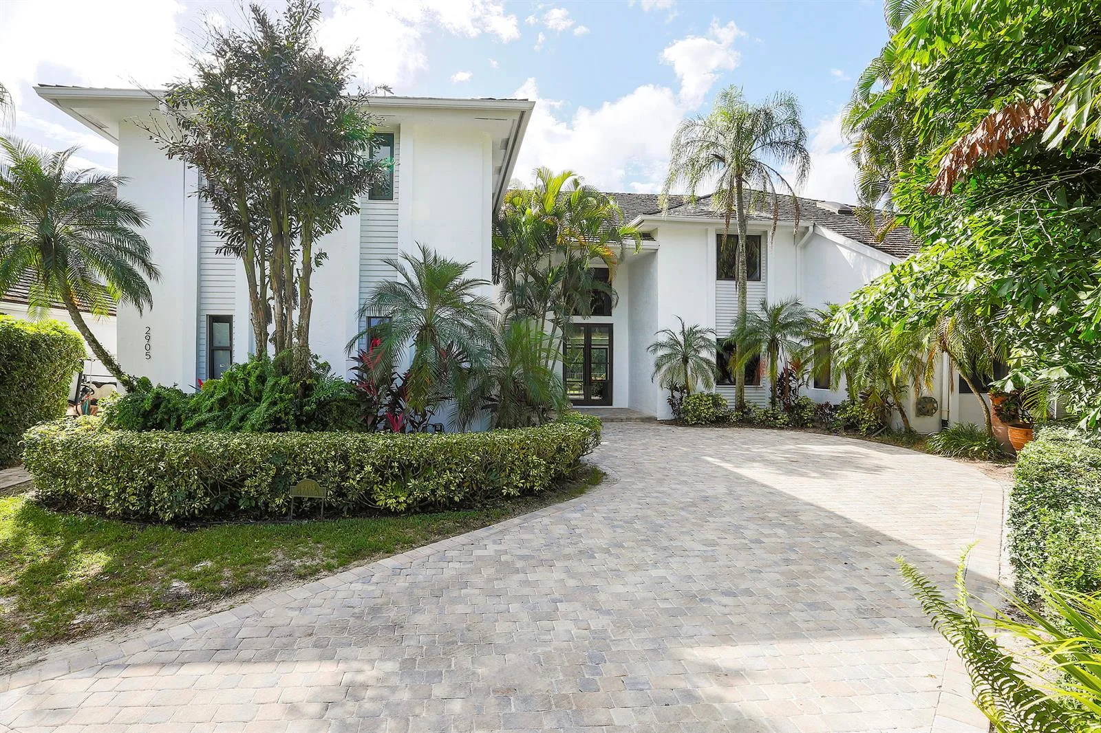 2905 Polo Island Drive, Wellington, FL 33414