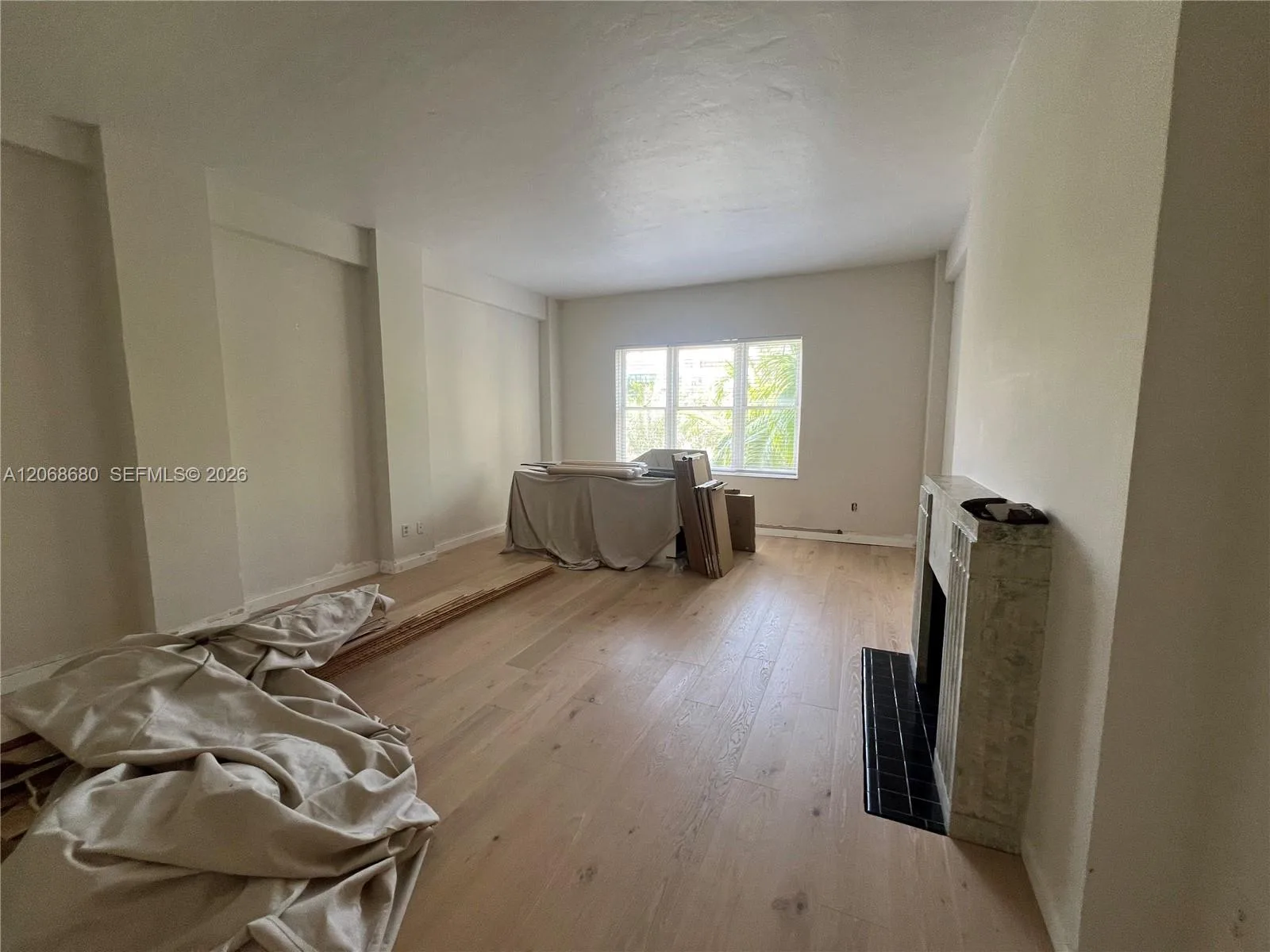 2421 Lake Pancoast Dr # 4D, Miami Beach, FL 33140 photo 9
