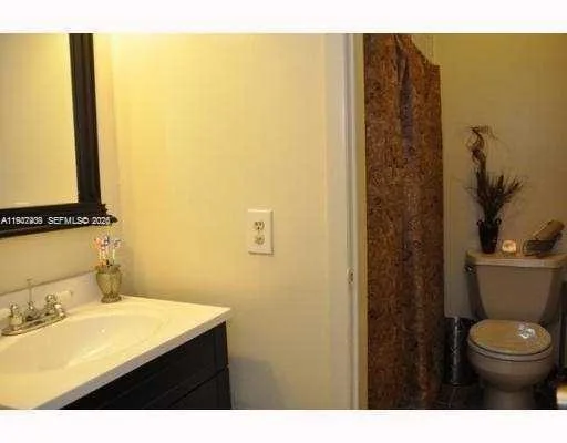 13101 Memorial Hwy 219 Hwy # 219, North Miami, FL 33161 photo 2