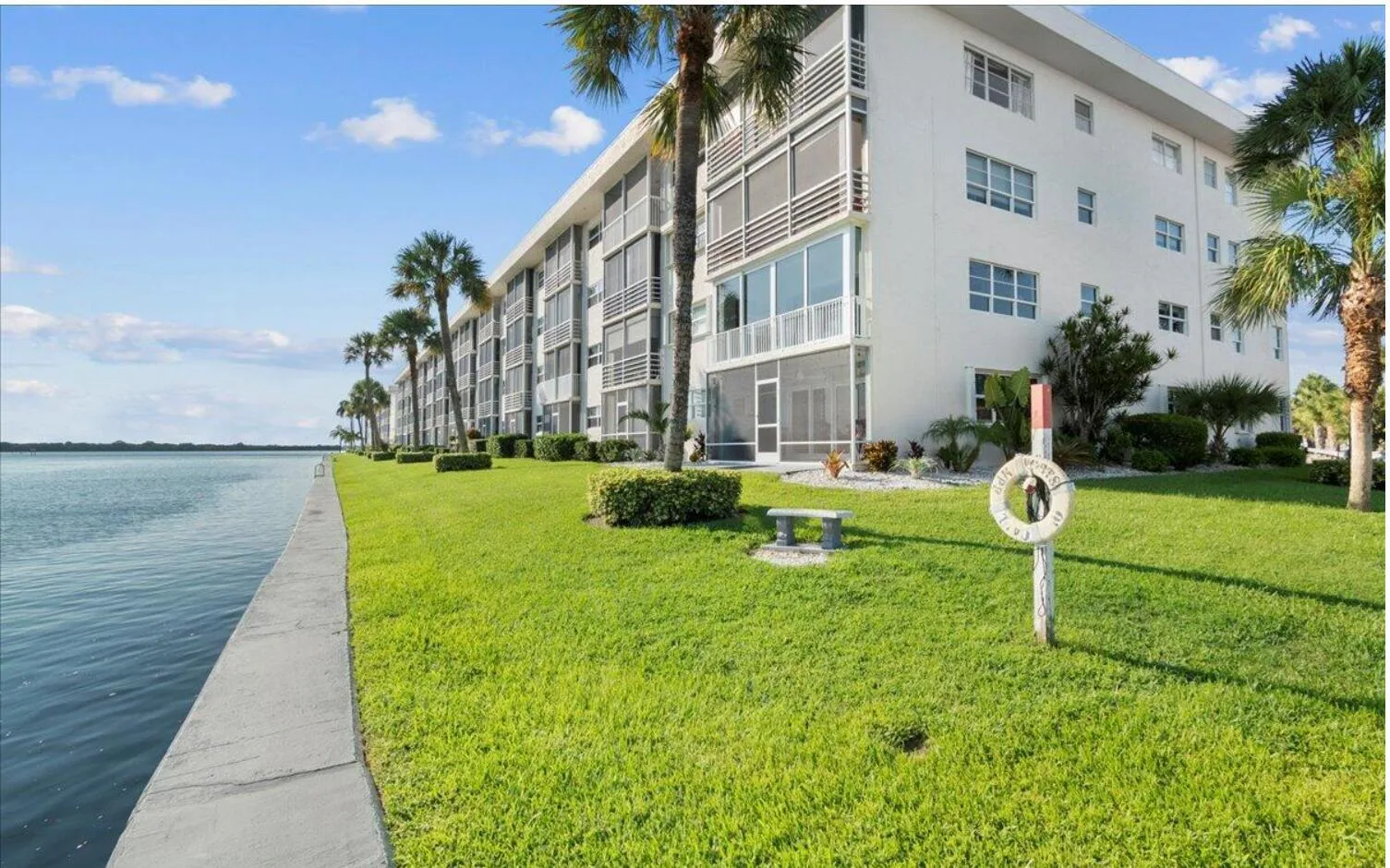 20 YACHT CLUB Drive # 104, North Palm Beach, FL 33408 photo 3
