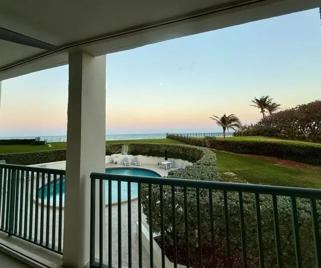 5400 N Ocean Drive # 1d, Singer Island, FL 33404