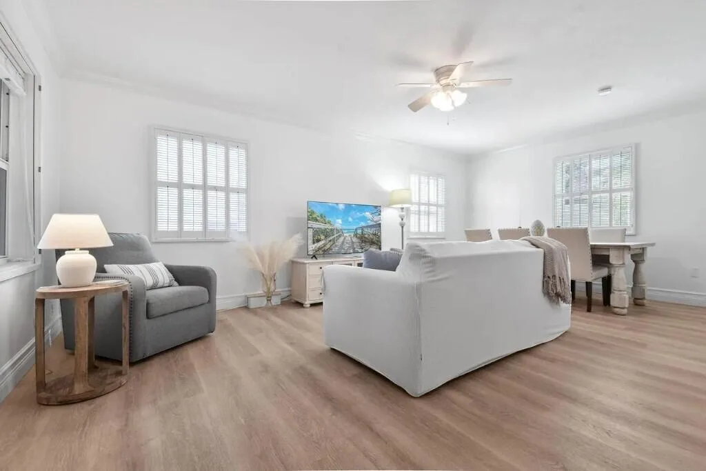 941 Ocean Drive, Juno Beach, FL 33408 photo 4