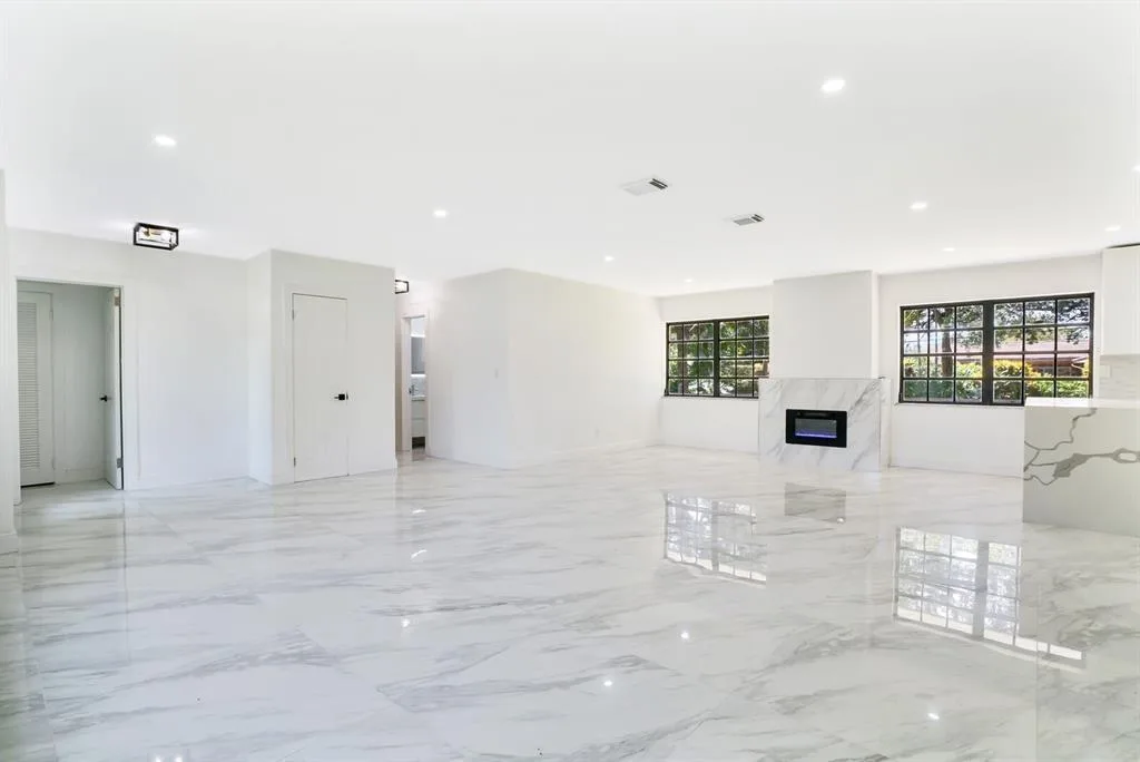 4190 SW 4th Street, Plantation, FL 33317 photo 9