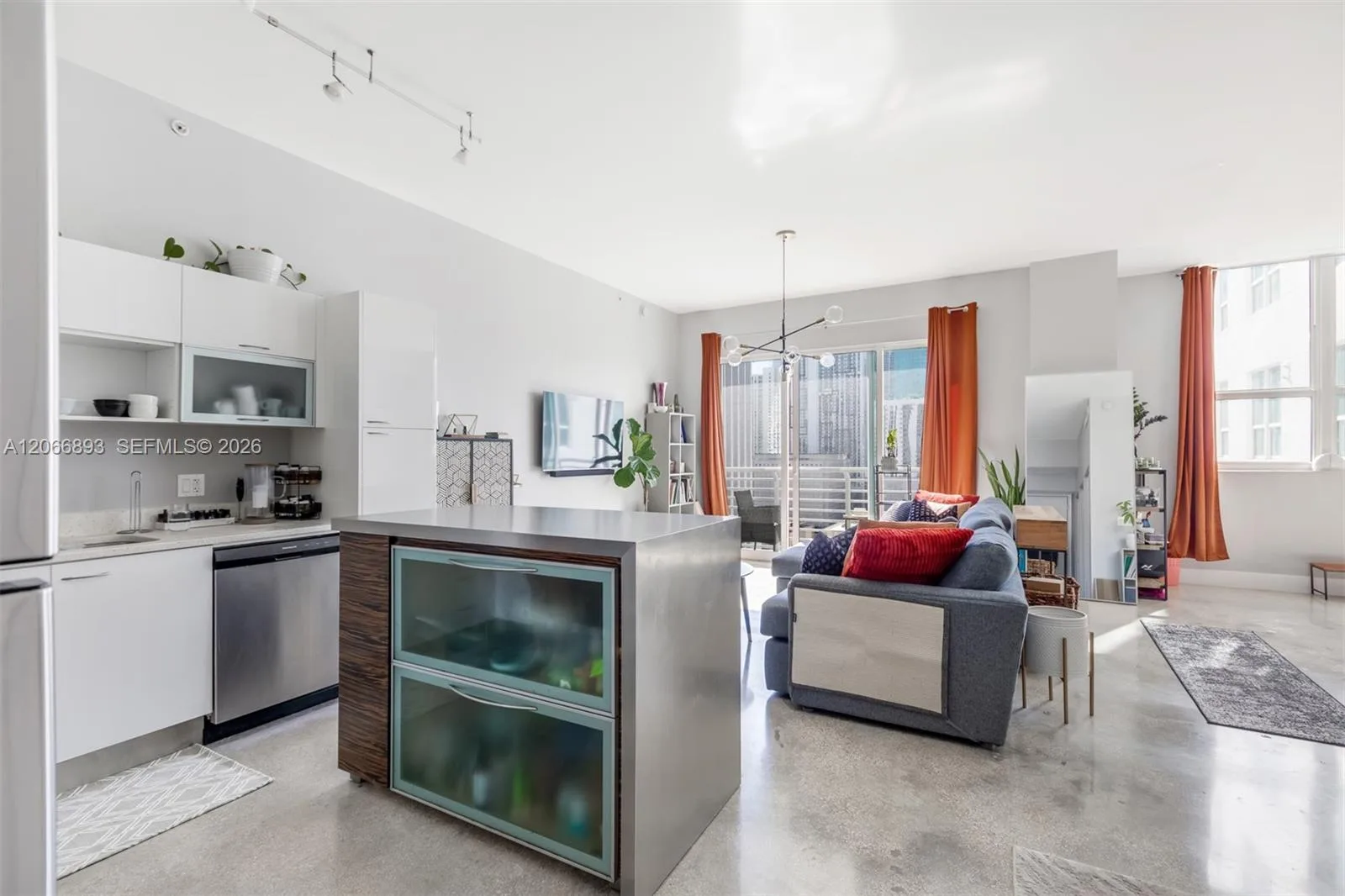 133 NE 2nd Ave # 1908, Miami, FL 33132 photo 2
