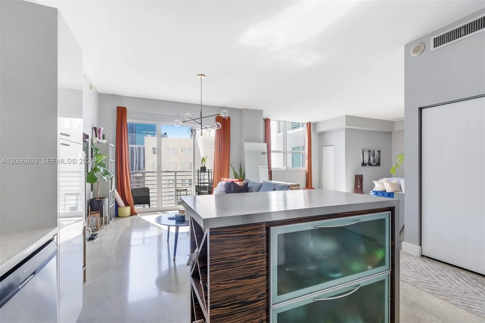 133 NE 2nd Ave # 1908, Miami, FL 33132 photo 6