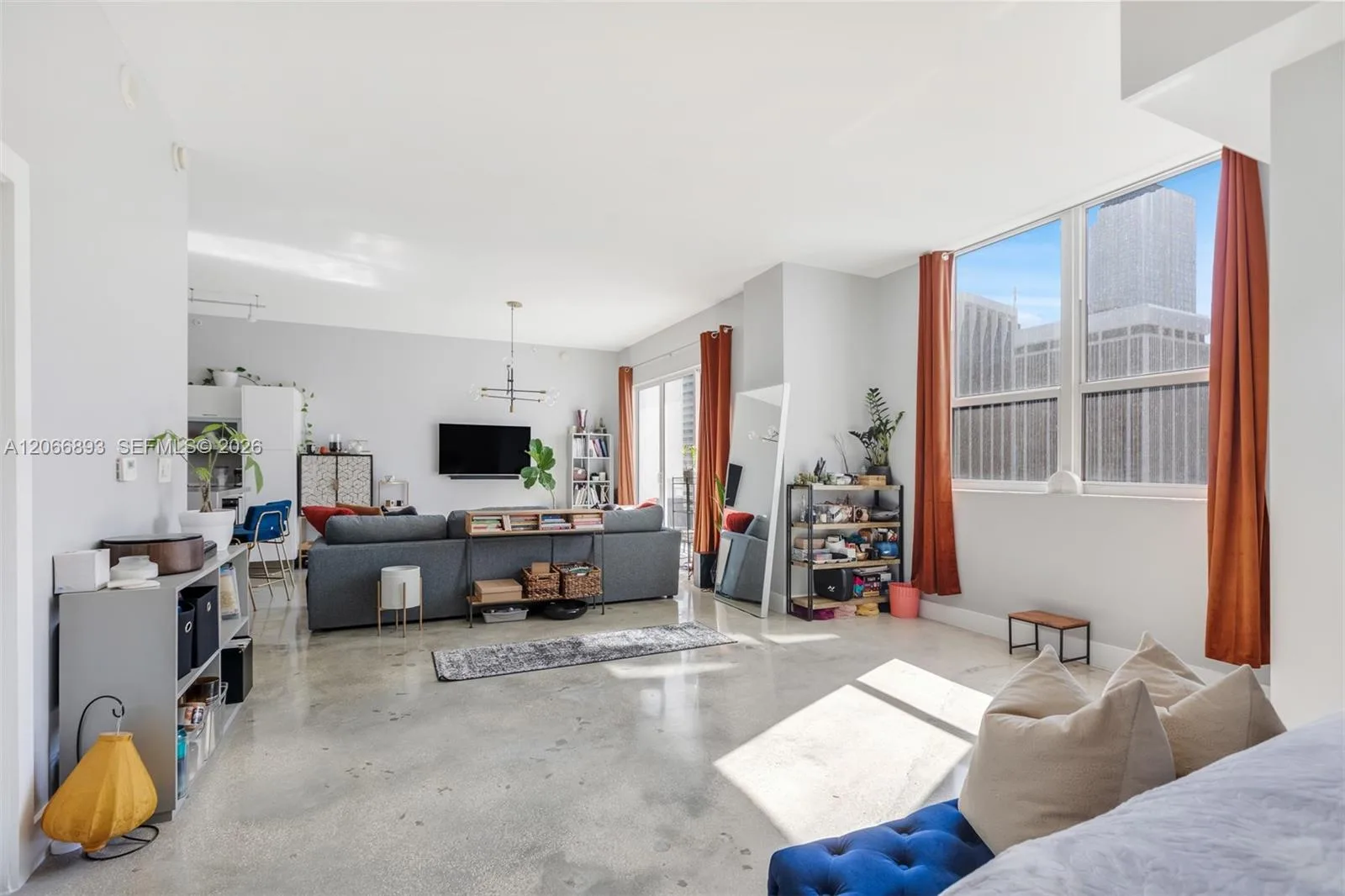 133 NE 2nd Ave # 1908, Miami, FL 33132 photo 9