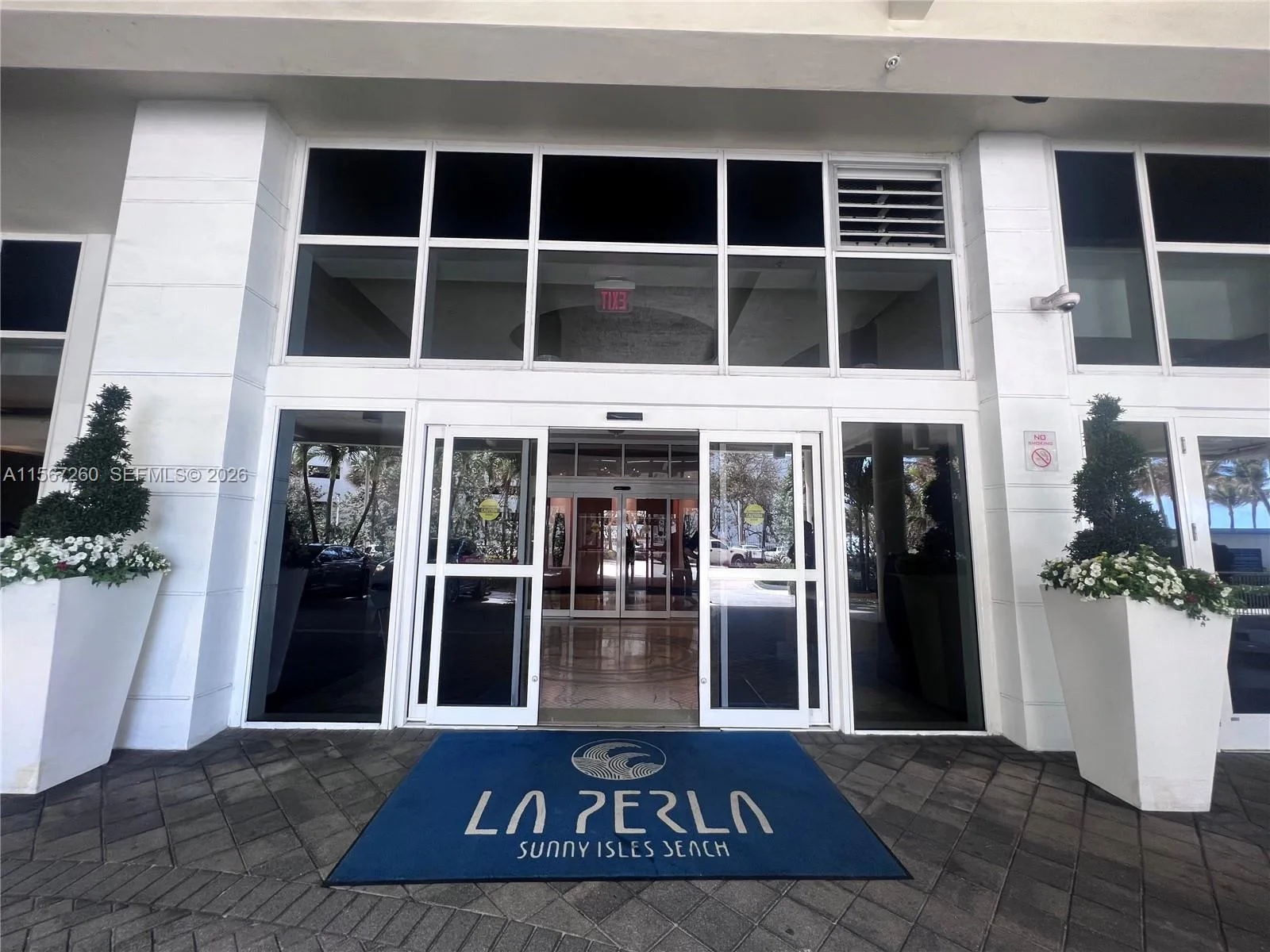 16699 Collins Ave # 3009, Sunny Isles Beach, FL 33160 photo 2