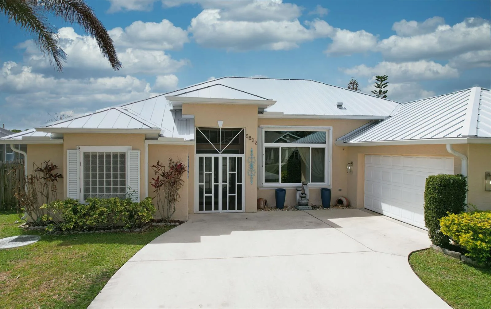 5822 NW Bates Avenue, Port St. Lucie, FL 34986