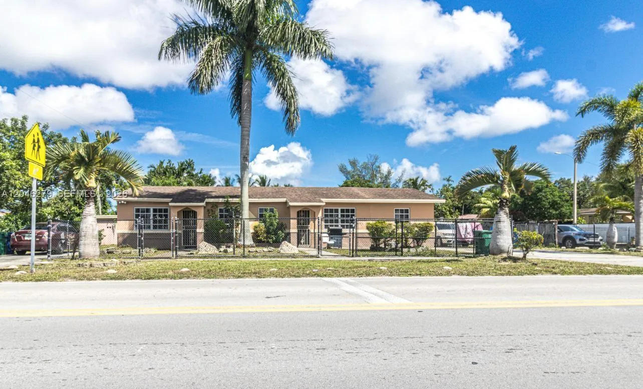 11401 NW 12th Ave, Miami, FL 33168