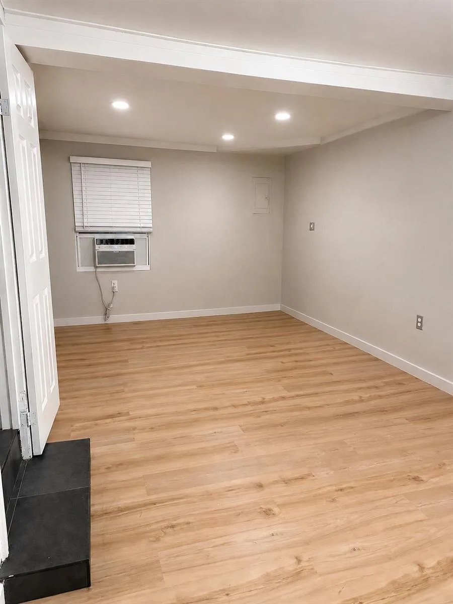 1329 NE 5th Avenue # 2, Fort Lauderdale, FL 33304 photo 3