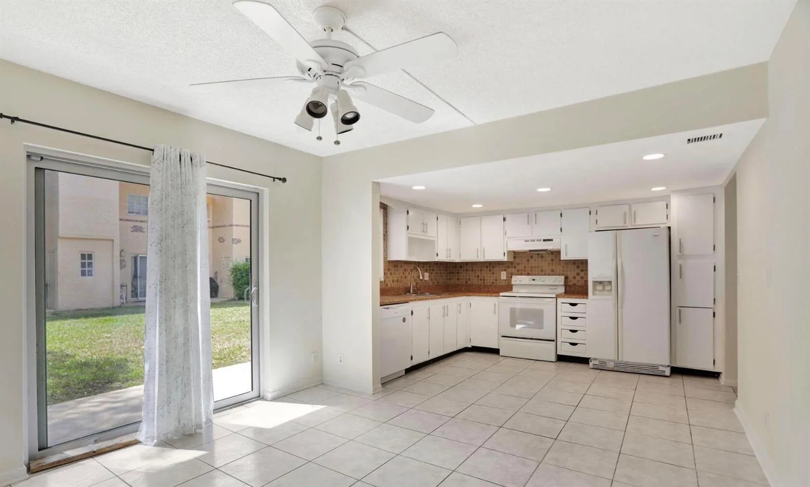 3056 Riverside Drive # c6, Coral Springs, FL 33065 photo 10