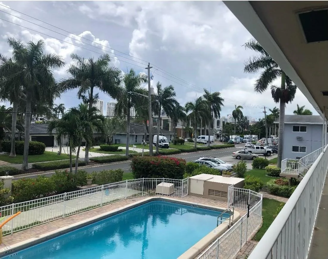 500 Layne Boulevard # 18, Hallandale Beach, FL 33009 photo 2