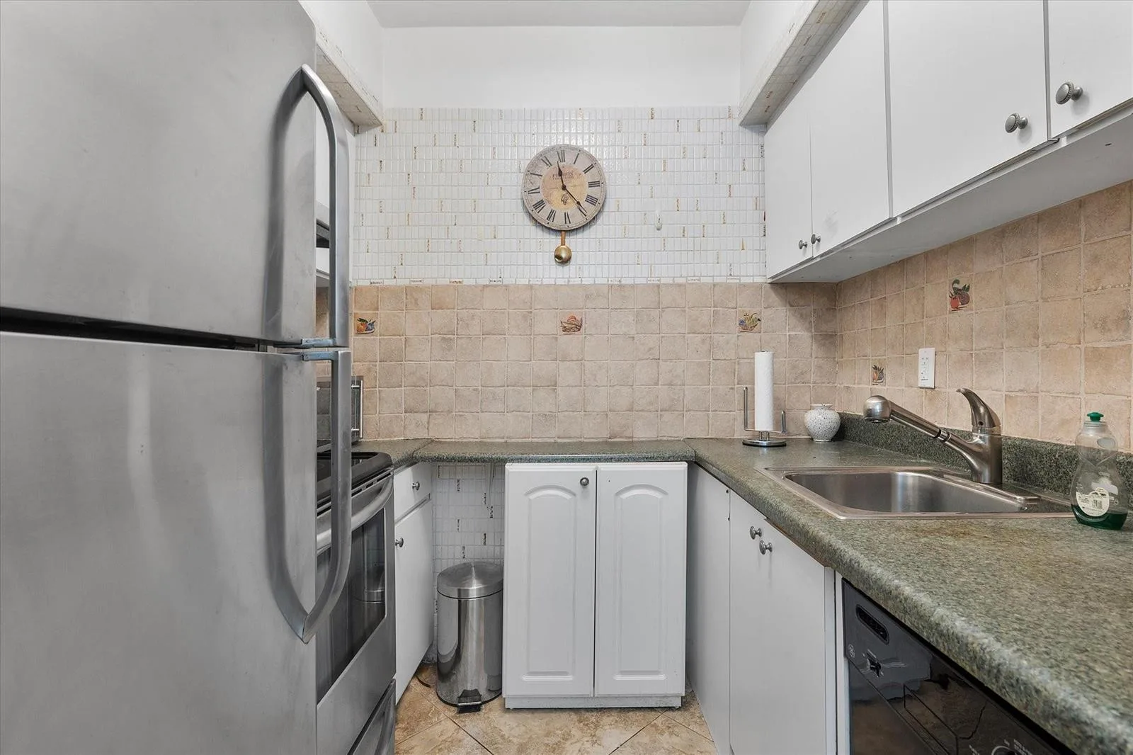 500 Layne Boulevard # 18, Hallandale Beach, FL 33009 photo 5