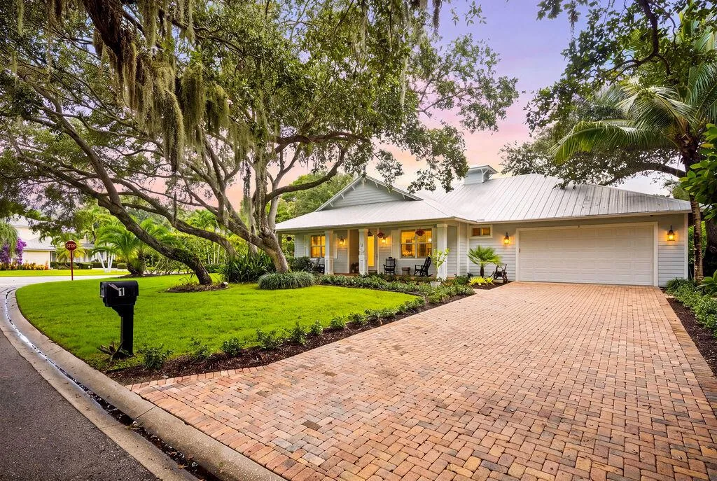 1 Sabal Court, Sewalls Point, FL 34996