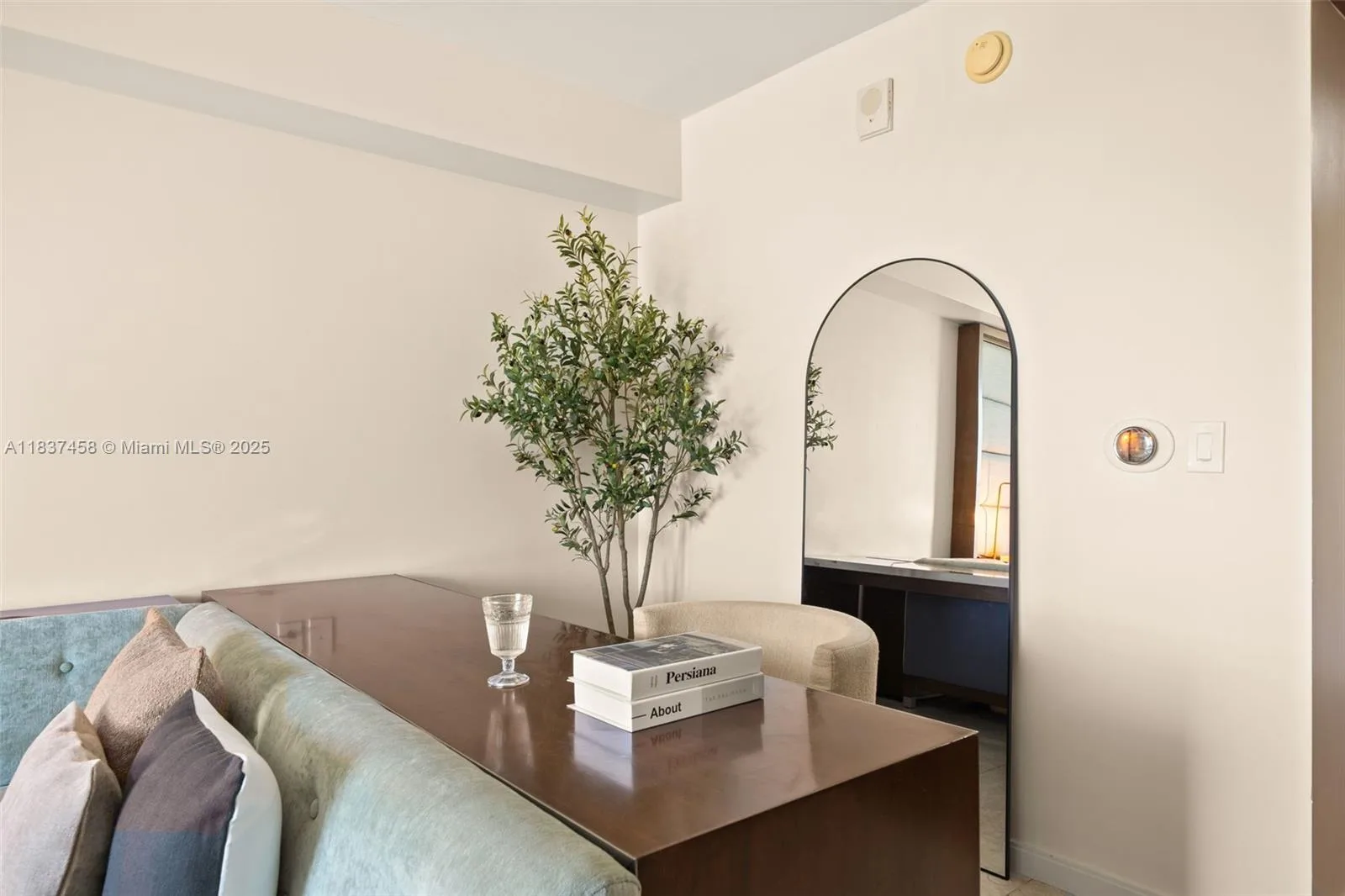 50 Biscayne Blvd # 411, Miami, FL 33132 photo 6