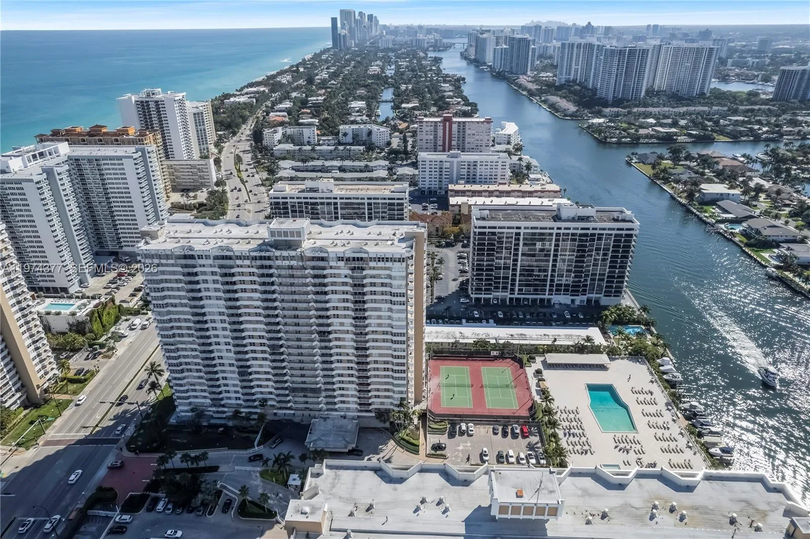 1985 S Ocean Dr # PHJ, Hallandale Beach, FL 33009