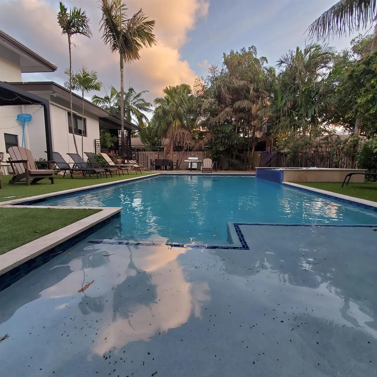 2009 SE 24 Avenue, Fort Lauderdale, FL 33316