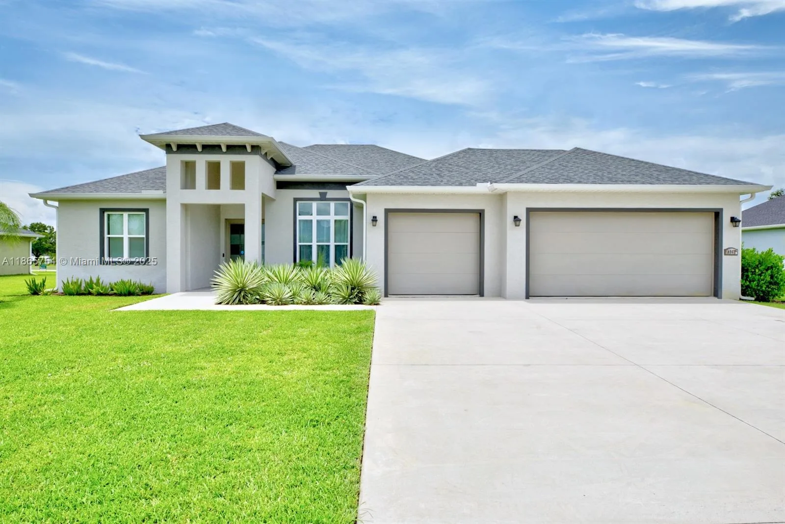 4962 Myrtle Beach Dr, Sebring, FL 33872 photo 2