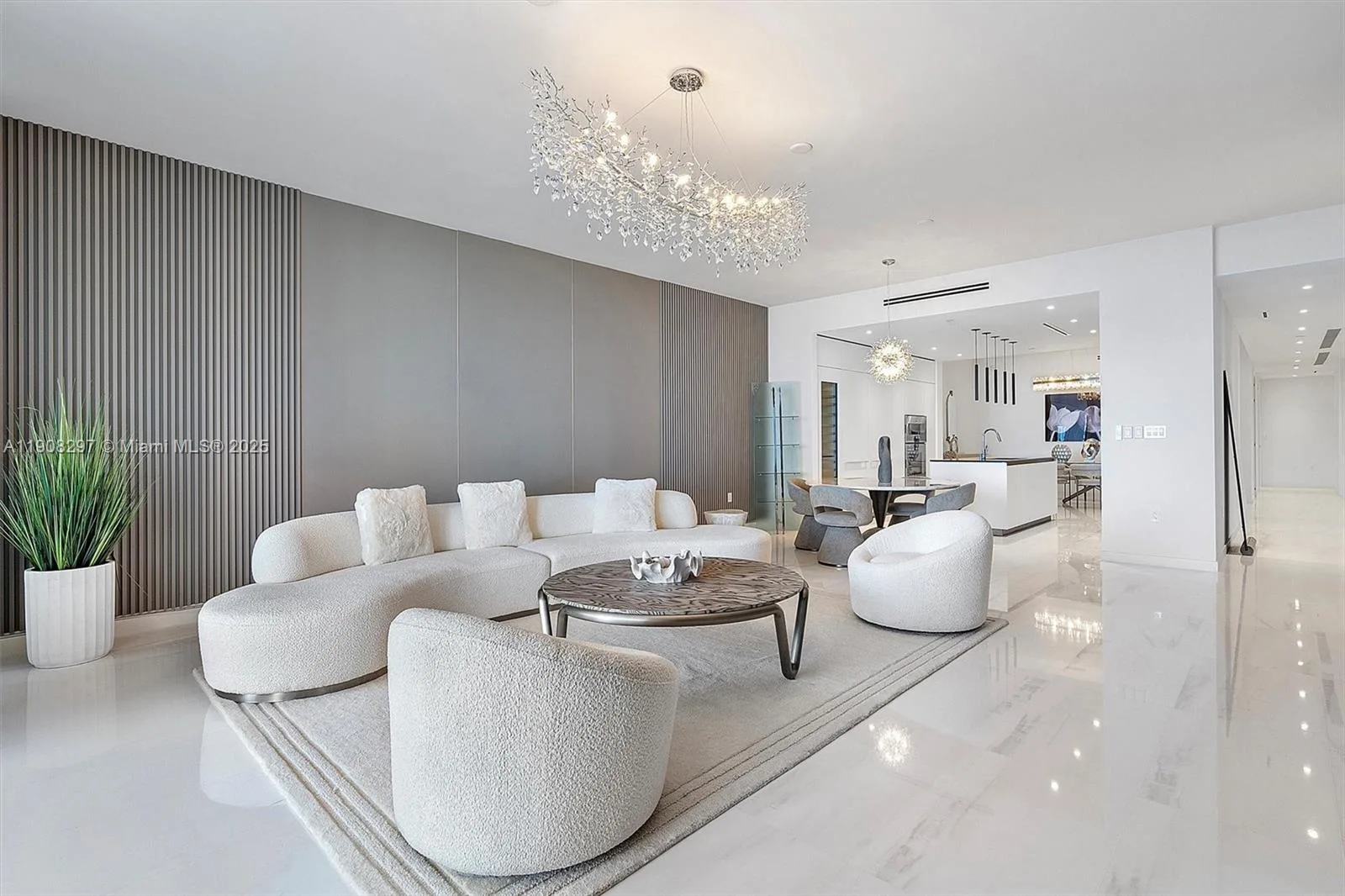 300 Biscayne Blvd Way # 1604, Miami, FL 33131 photo 10
