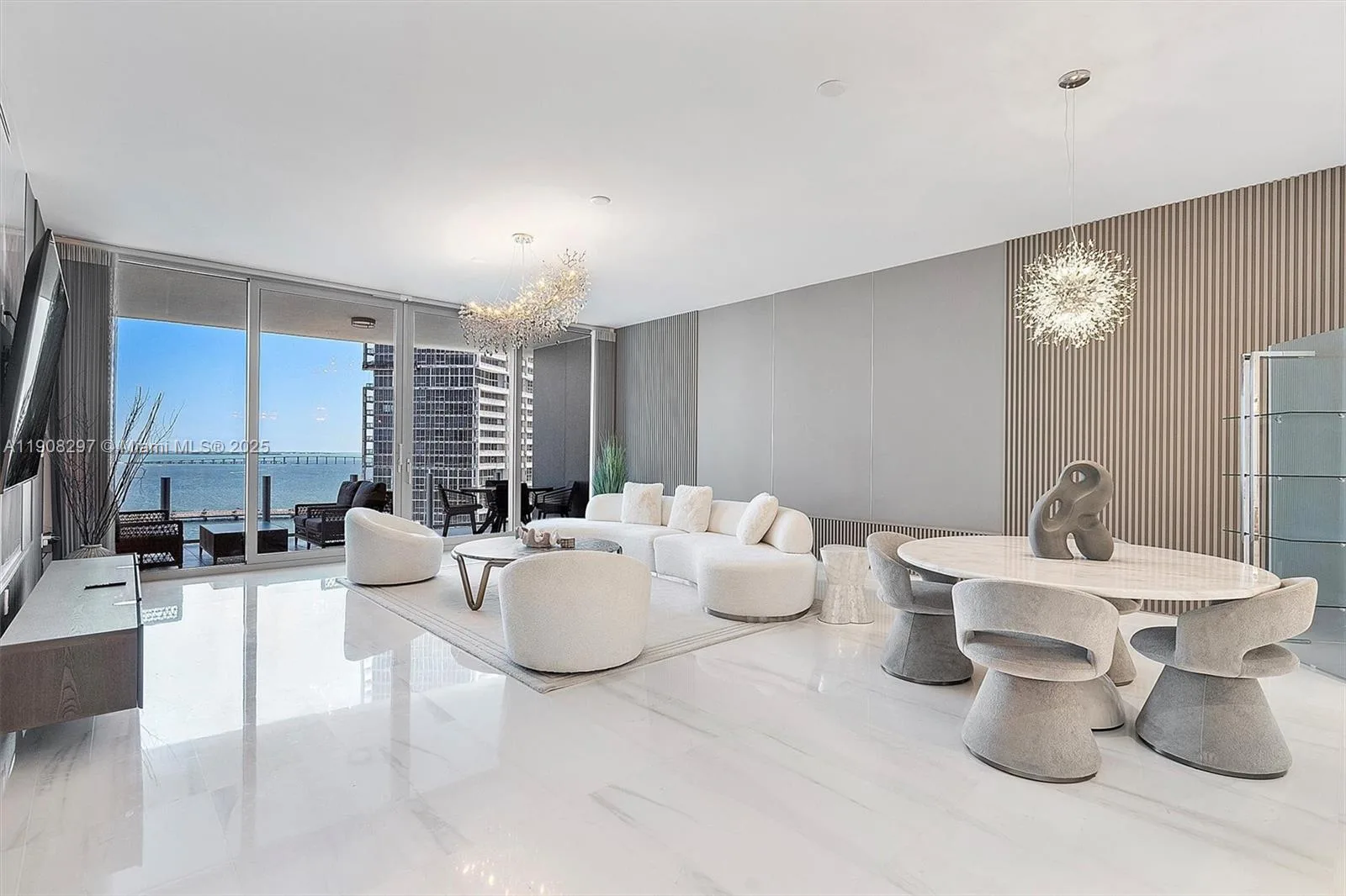 300 Biscayne Blvd Way # 1604, Miami, FL 33131 photo 8