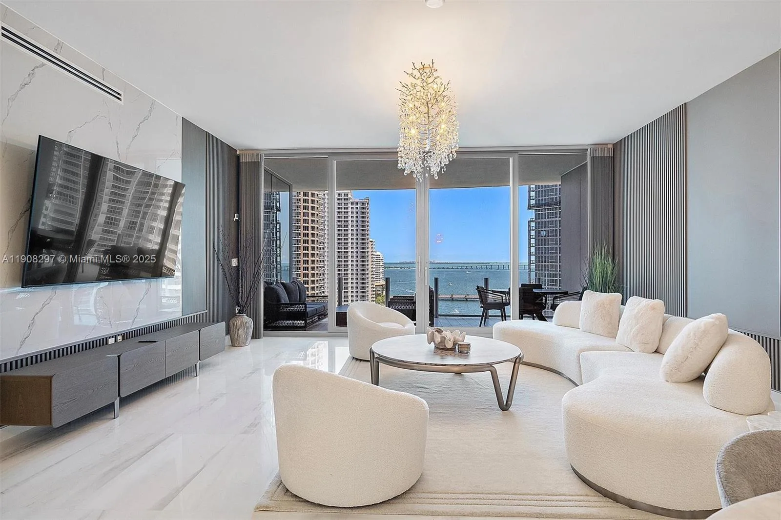300 Biscayne Blvd Way # 1604, Miami, FL 33131 photo 9