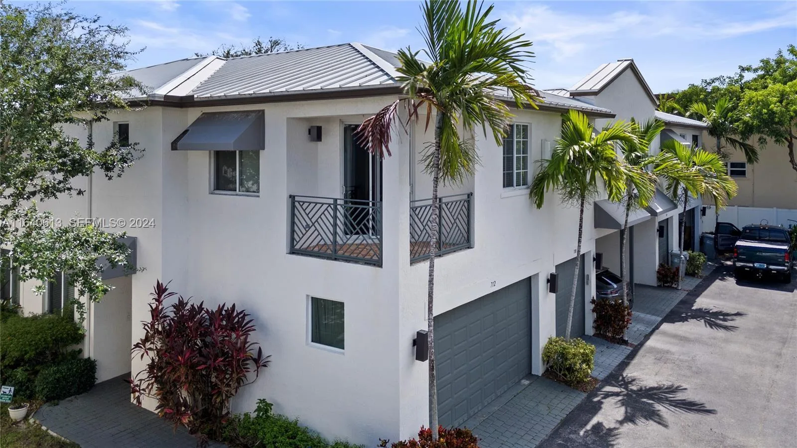 712 SE 2nd Street, Pompano Beach, FL 33060