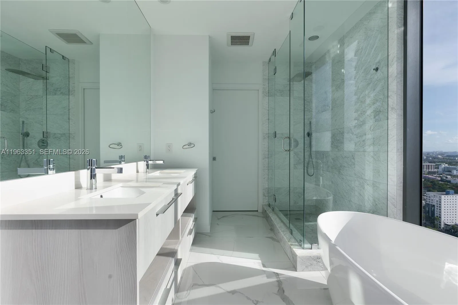 480 NE 31st St # 3307, Miami, FL 33137 photo 13