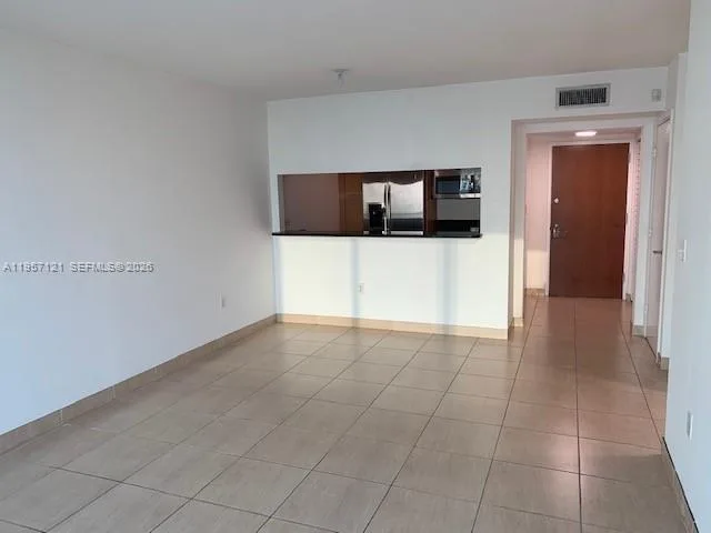 31 SE 5th St # 2603, Miami, FL 33131 photo 12
