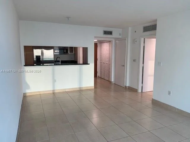 31 SE 5th St # 2603, Miami, FL 33131 photo 13