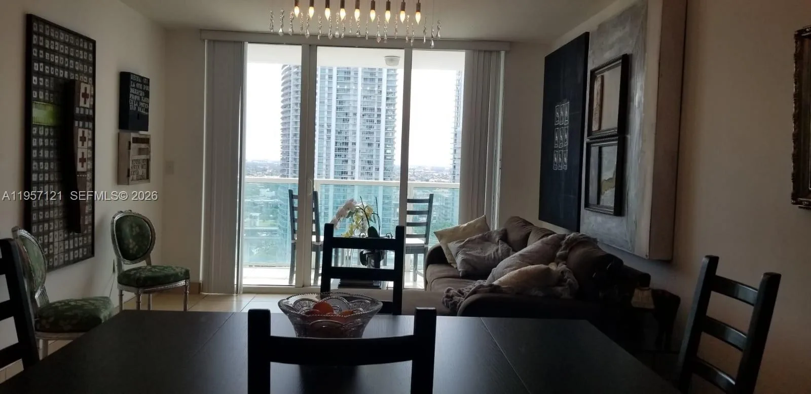 31 SE 5th St # 2603, Miami, FL 33131 photo 3