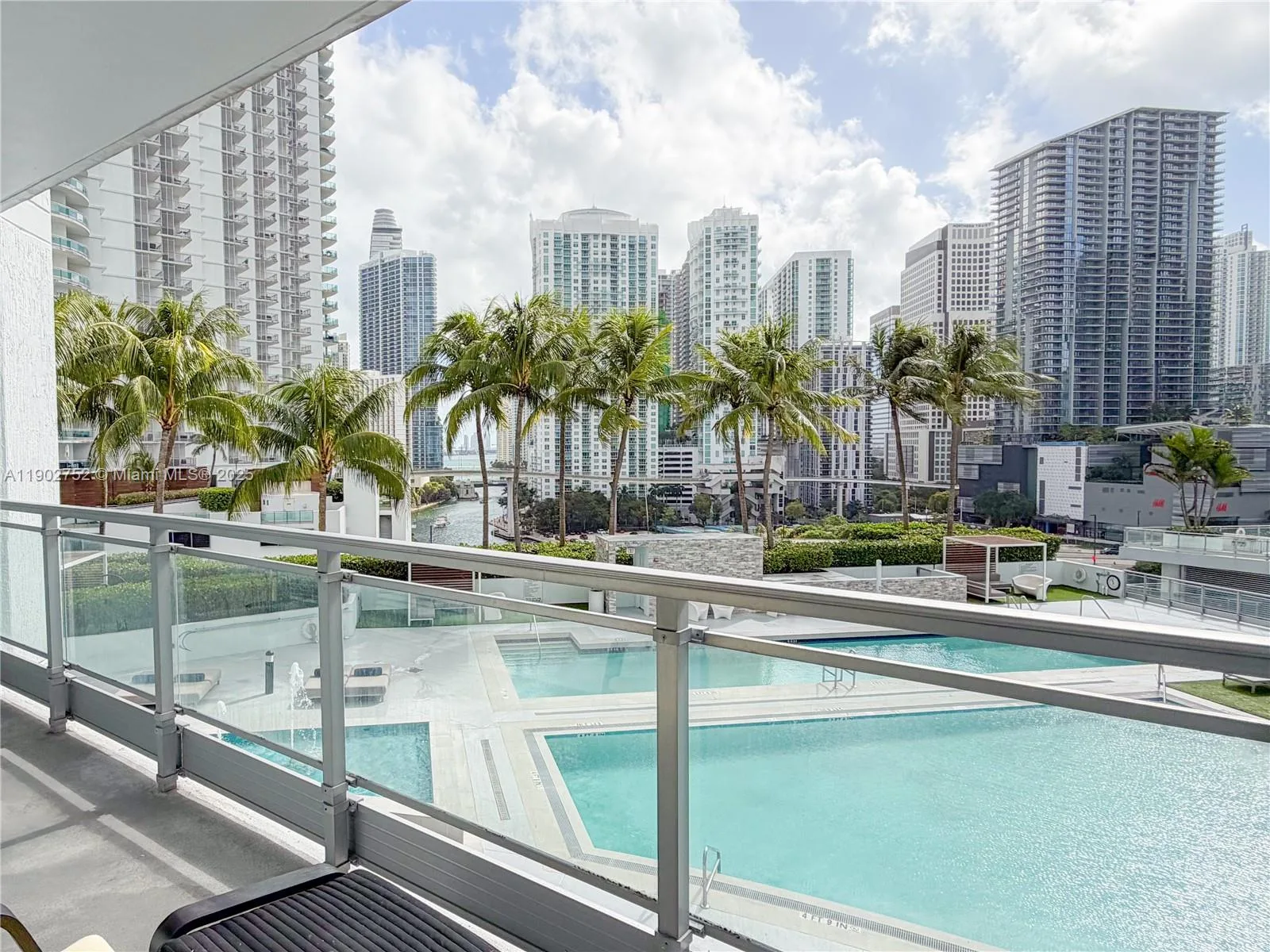 IVY at Riverfront Unit 1116 at 90 SW 3rd St # 1116, Miami, FL 33130 — photo 1