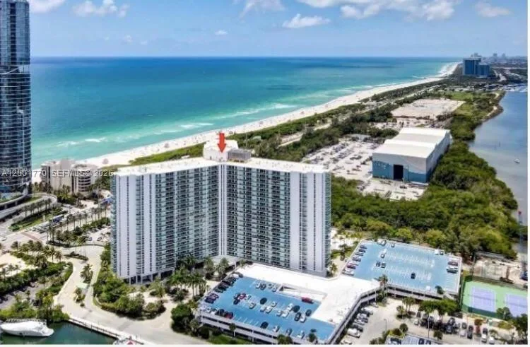 100 Bayview Dr # 1006, Sunny Isles Beach, FL 33160 photo 4
