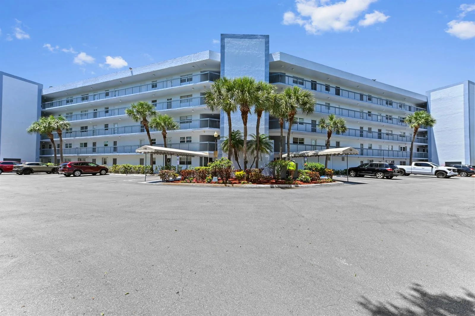 198 NW 67th Street # 207, Boca Raton, FL 33487