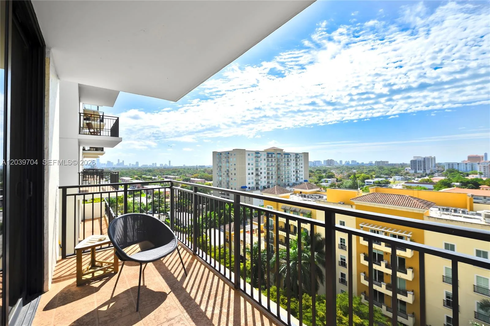 888 S Douglas Rd # 910, Coral Gables, FL 33134