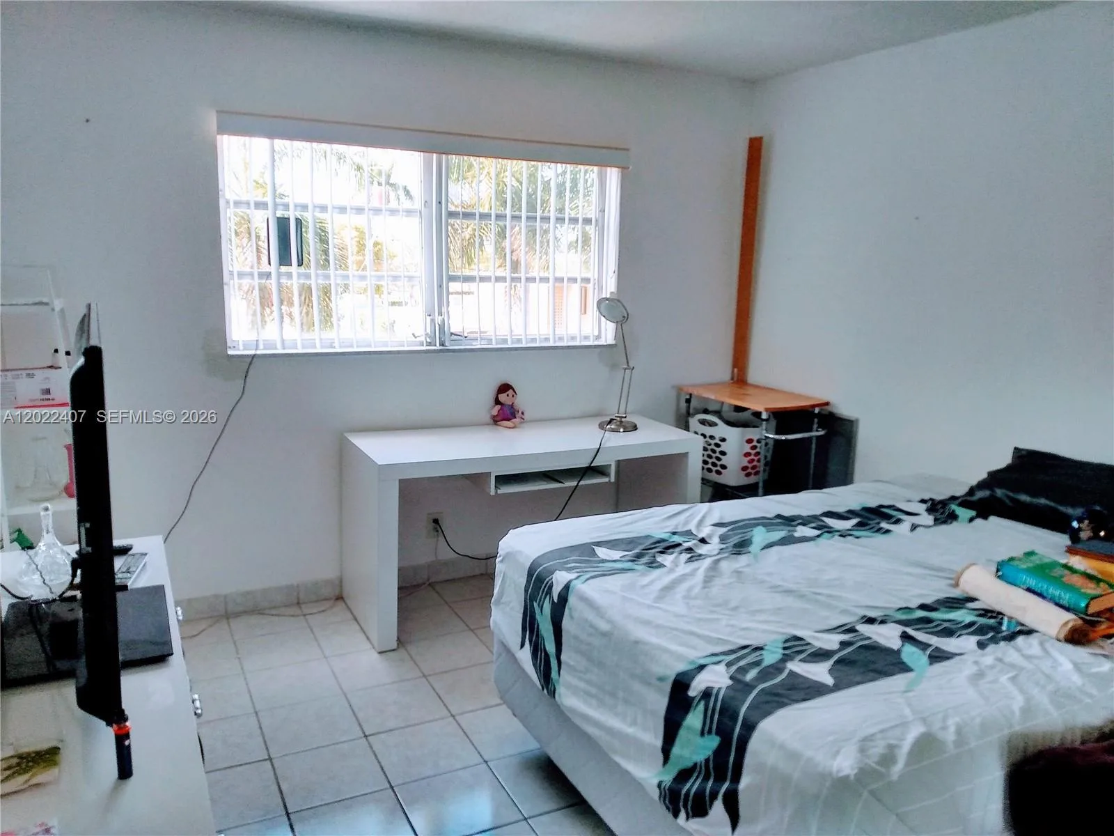 581 Blue Heron Dr # 315-B, Hallandale Beach, FL 33009 photo 12