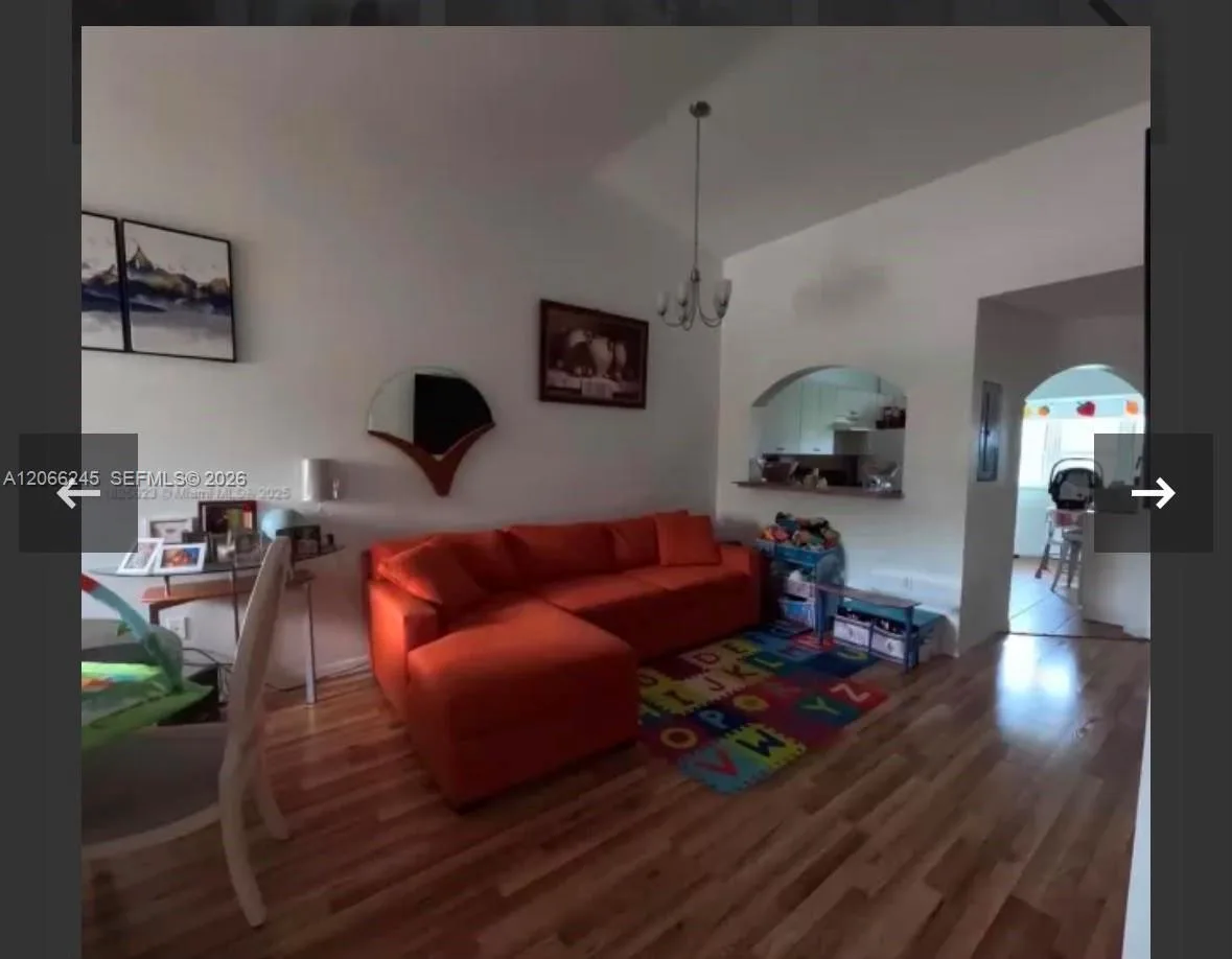985 NE 34th Ave # 203, Homestead, FL 33033 photo 9