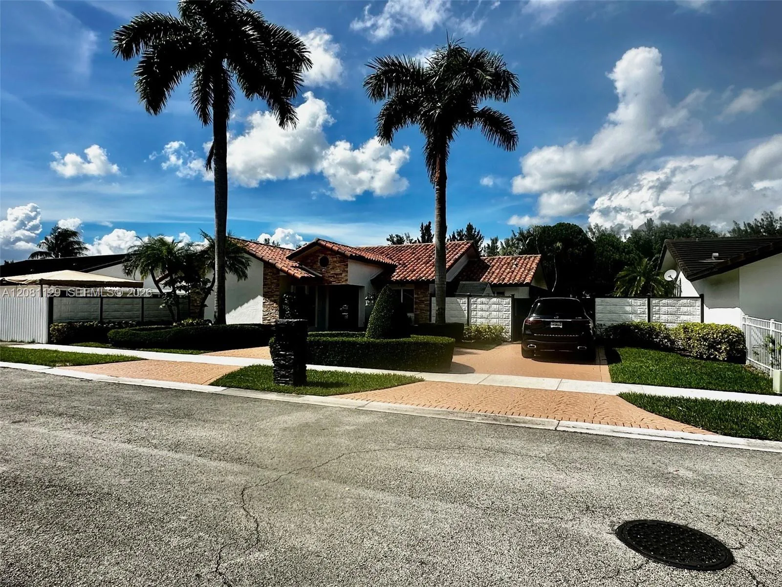 12851 NW 11th St, Miami, FL 33182