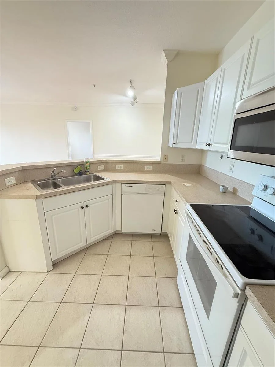 4404 SW 160TH Avenue # 823, Miramar, FL 33027 photo 4