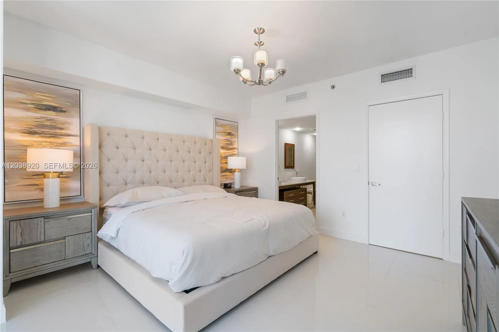 475 Brickell Ave # 4315, Miami, FL 33131 photo 12