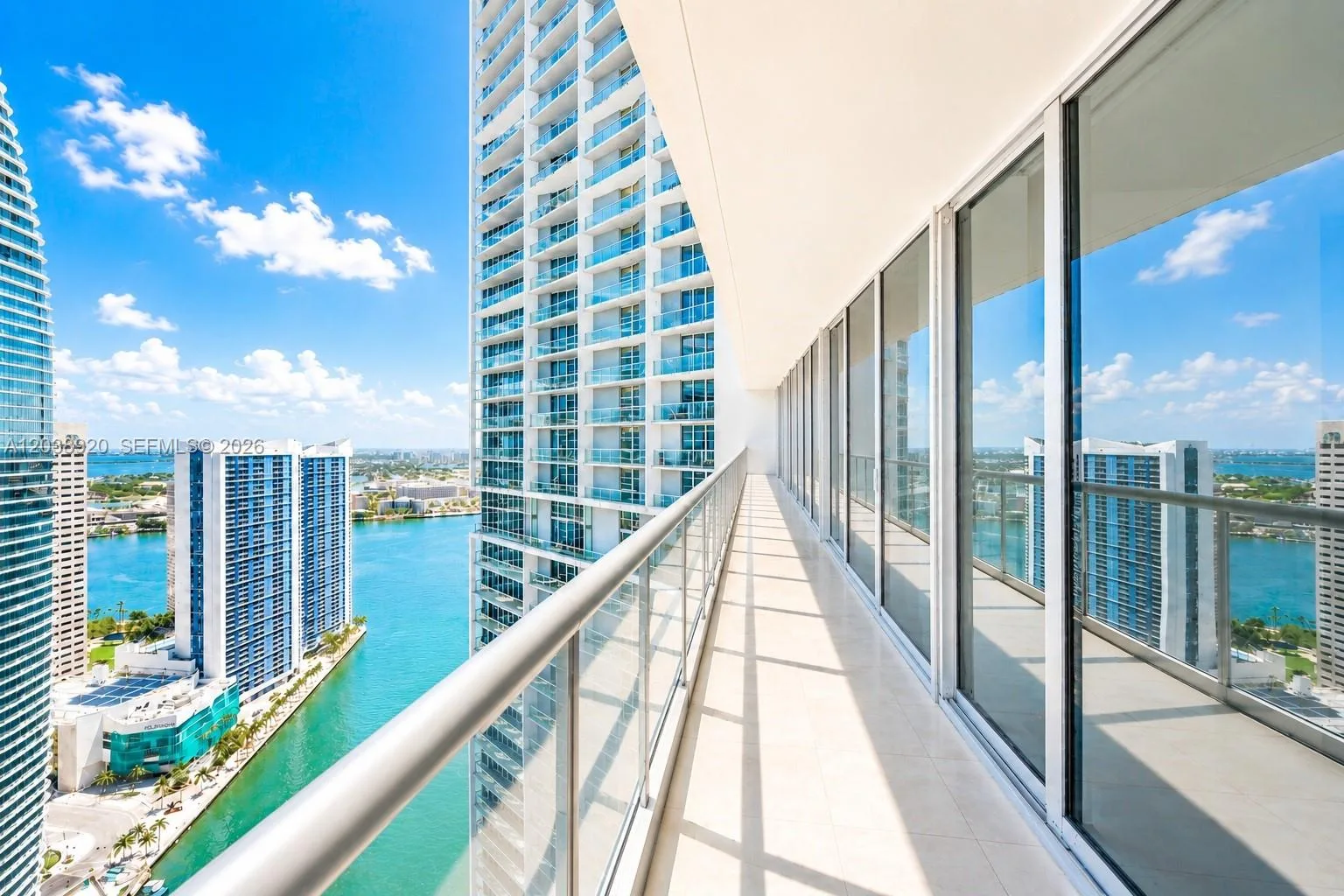 475 Brickell Ave # 4315, Miami, FL 33131 photo 2