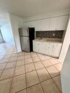 209 NW 17th Street # 1, Fort Lauderdale, FL 33311