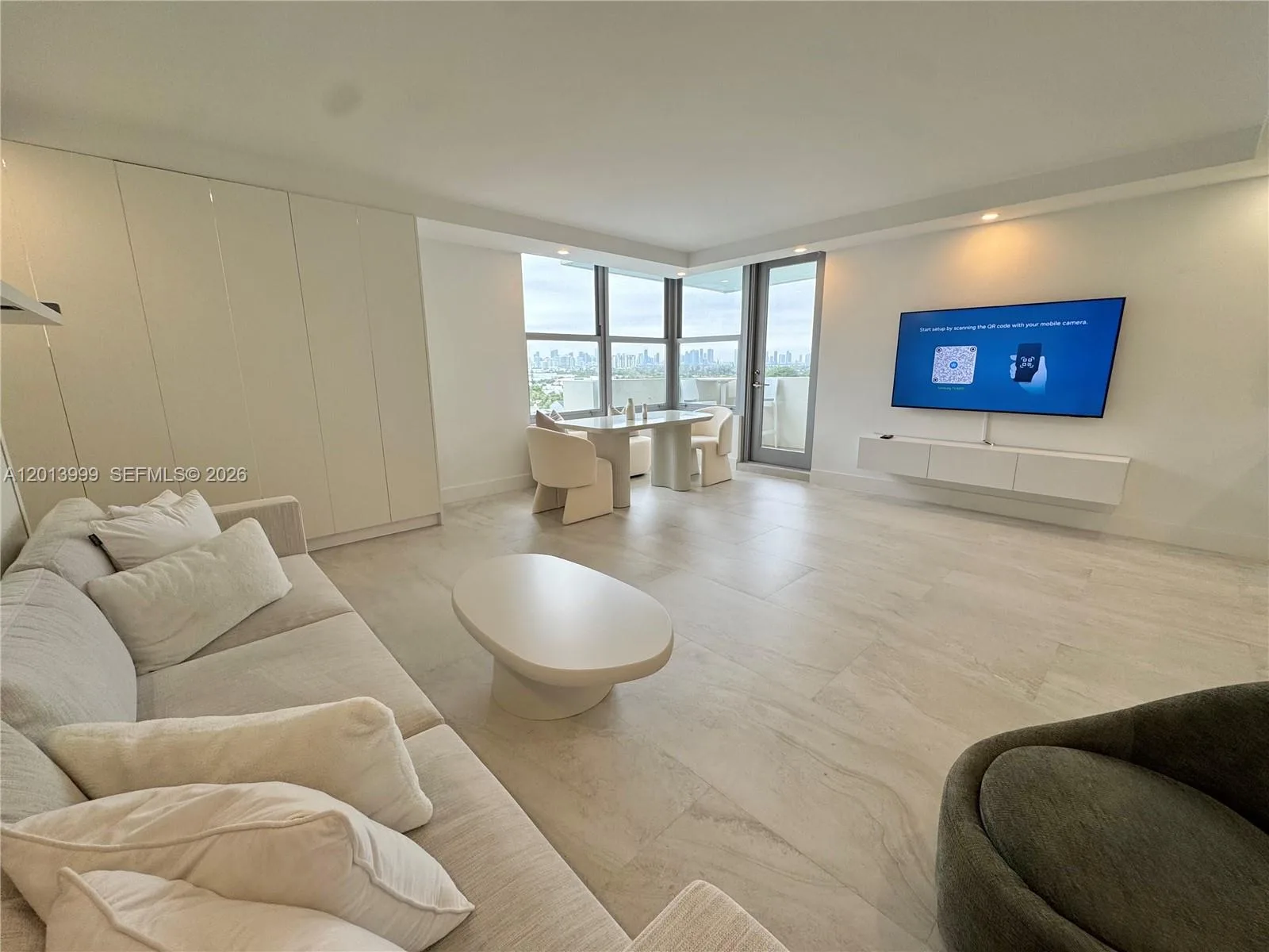 2899 Collins Ave # 1414, Miami Beach, FL 33140 photo 3