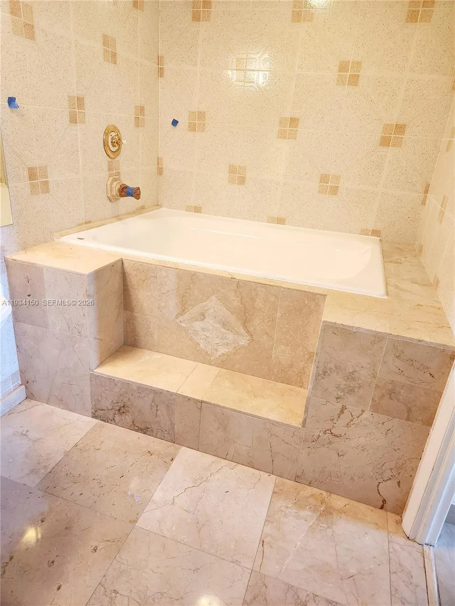 230 174th St # 819, Sunny Isles Beach, FL 33160 photo 13